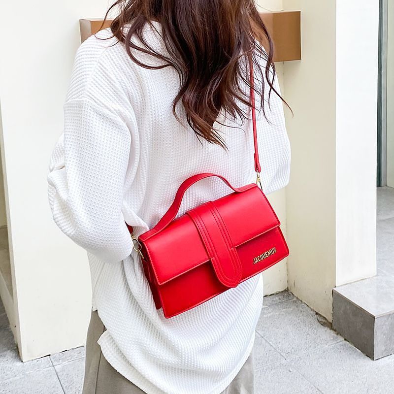 Jacquemus popular bag red