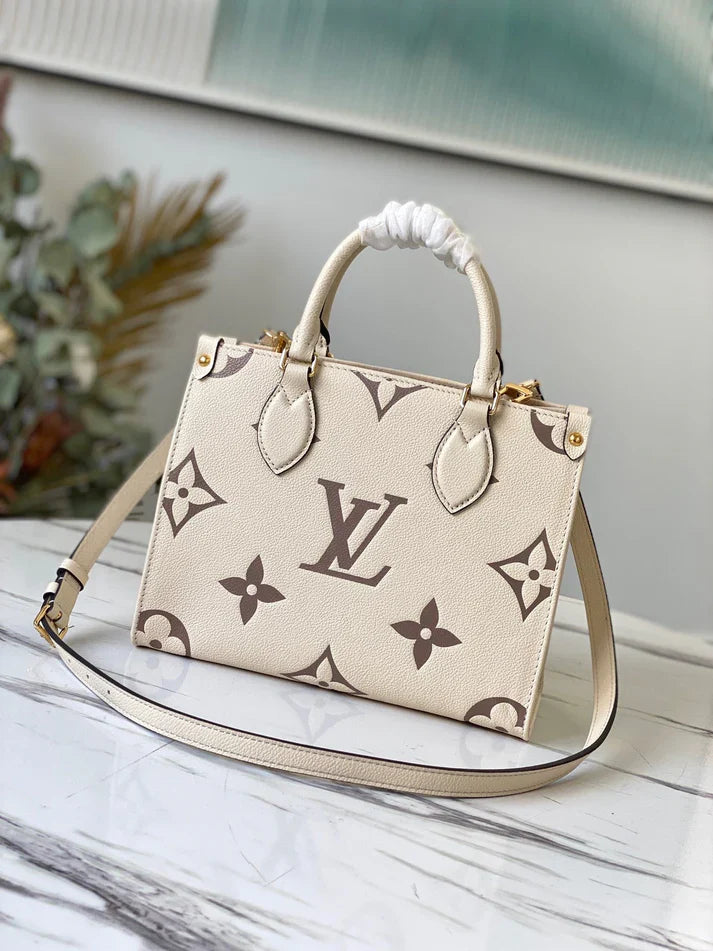 Louis vuitton shoulder bag white shop