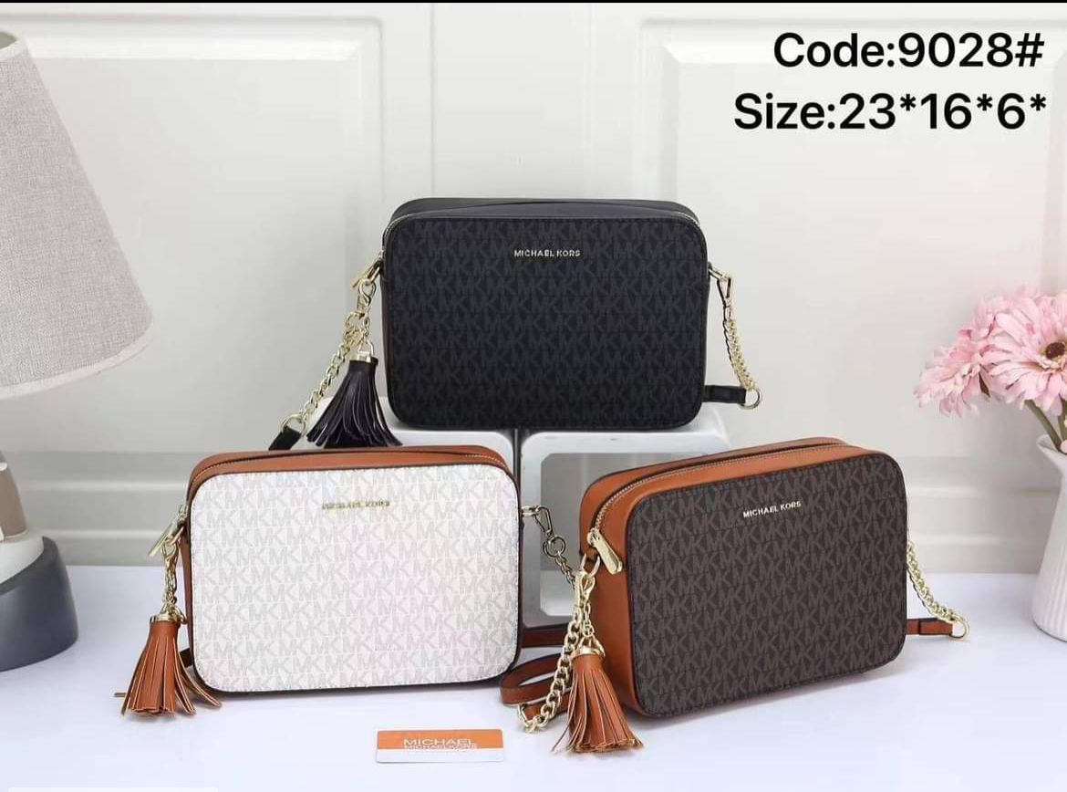 Michael Kors — Women's Crossbody Bag (Master Quality | Full Branding | Magnetic Box) (Black)