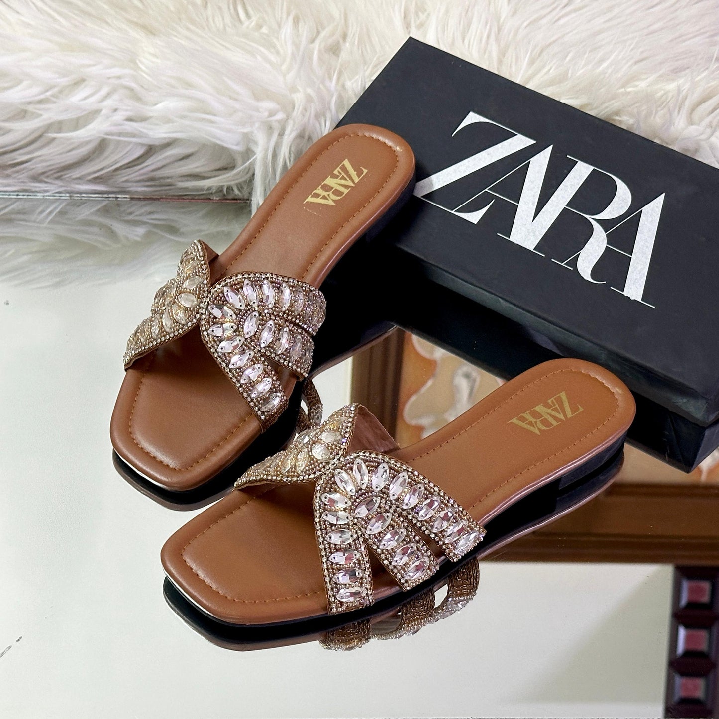 ZARA β Fancy Flat Slippers (Brown)