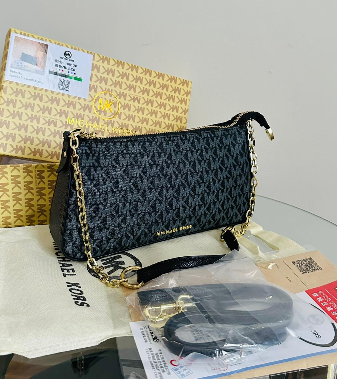 Michael Kors Crossbody Bag – High Quality & Iconic Style (Black)