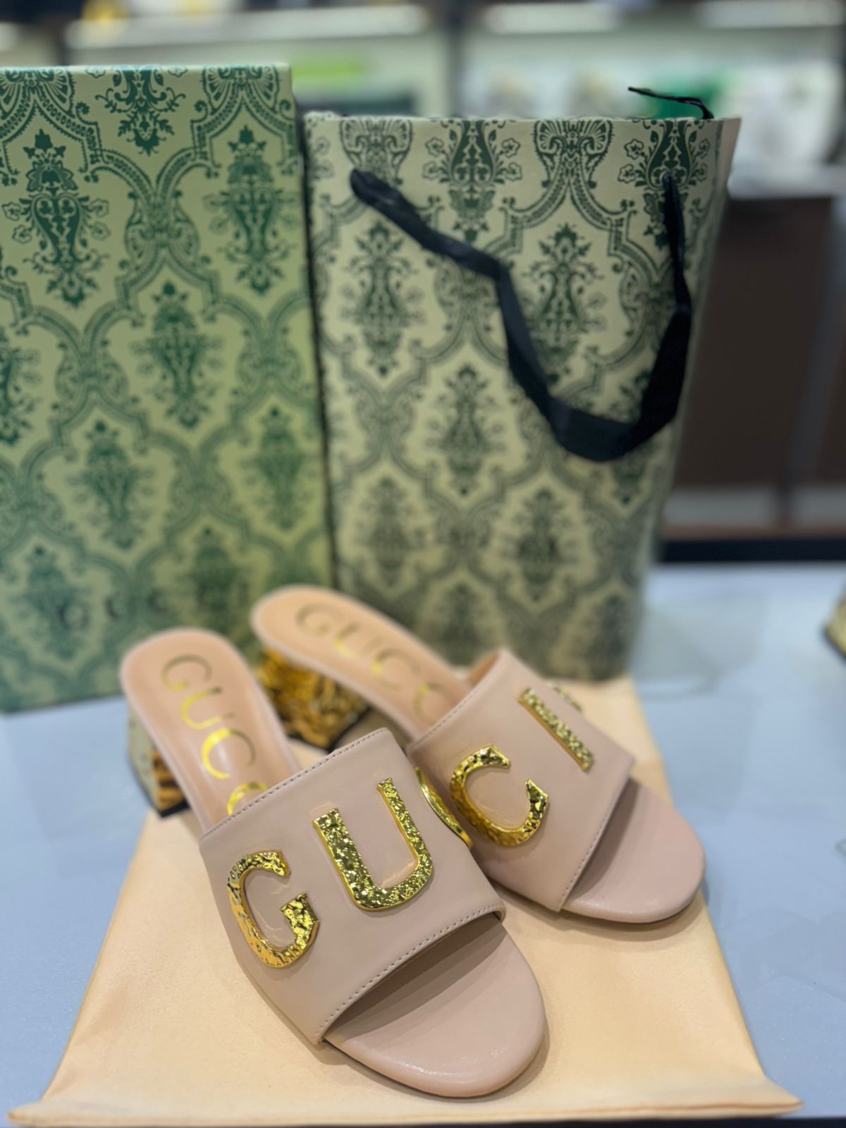 GUCCI Heeled Sandals with Gold-Tone Logo β Premium Quality (Beige Golden)