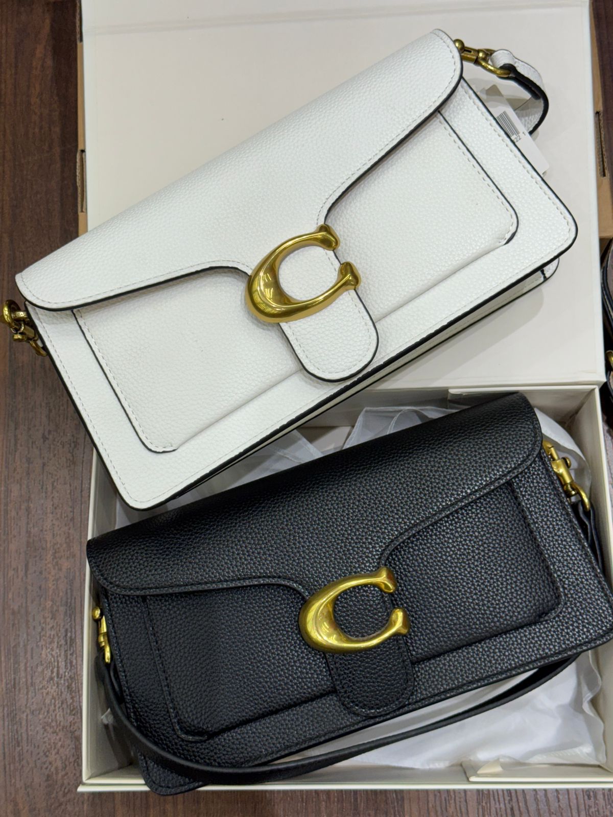 C-O-A-C-H Tabby-Inspired 26 Women Bag – Polished Leather | Premium Edition (Black)