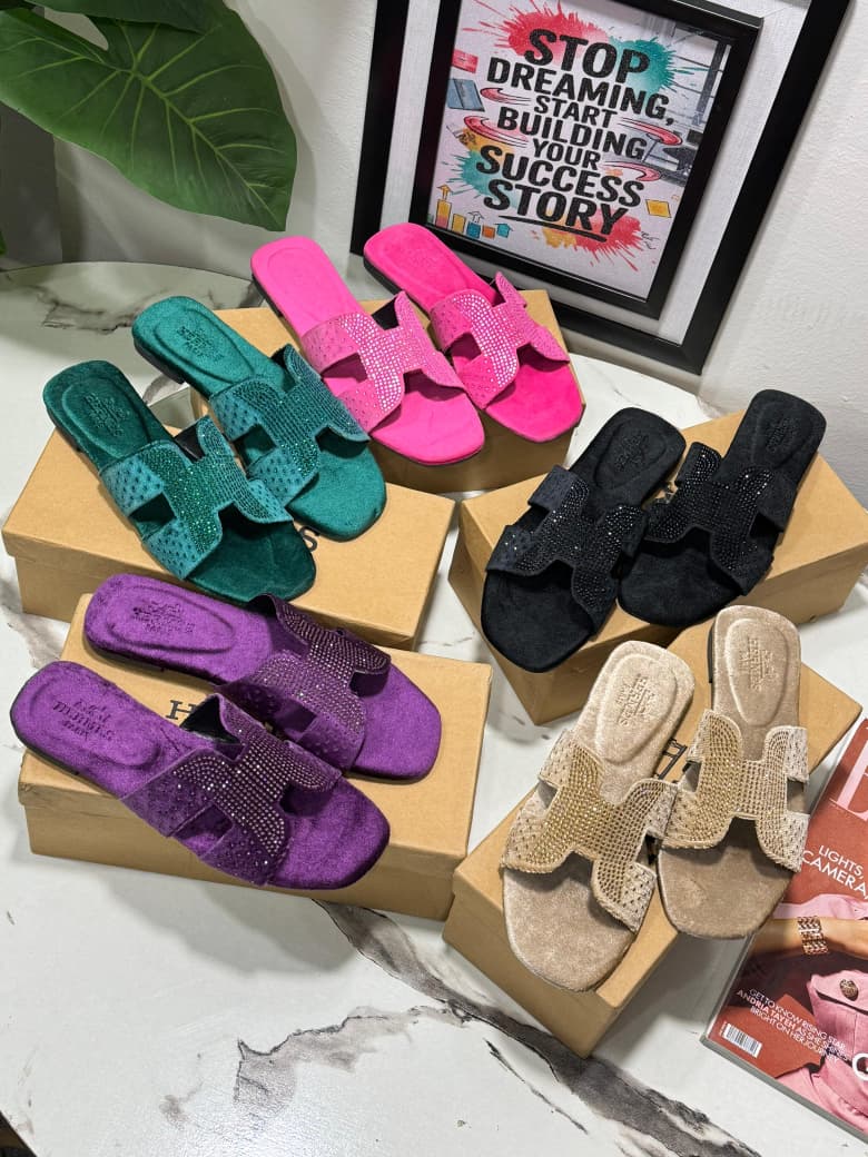 HERMÈS – New Arrival Women Stone Flats (Purple)