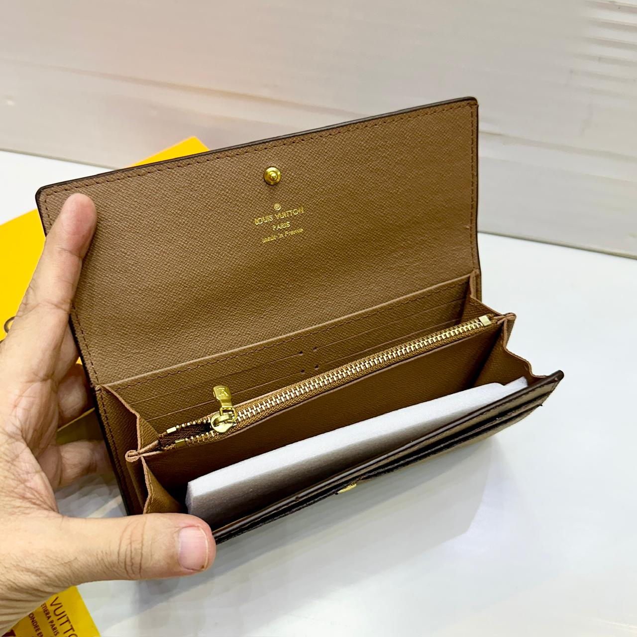 NEW DESIGN – LV Brand Wallet (Official Model) (Beige)