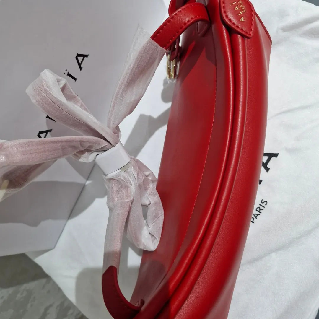 A-L-A-Ï-A Le Click East West Medium Shoulder Women Bag – Elegant Edition (Red)