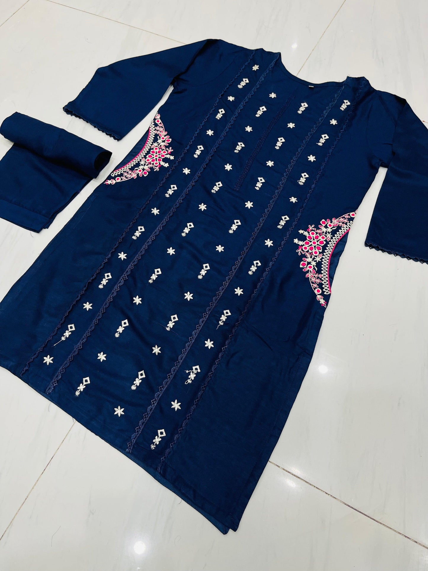 AYRA EMBROIDERED 2PCS (Blue)