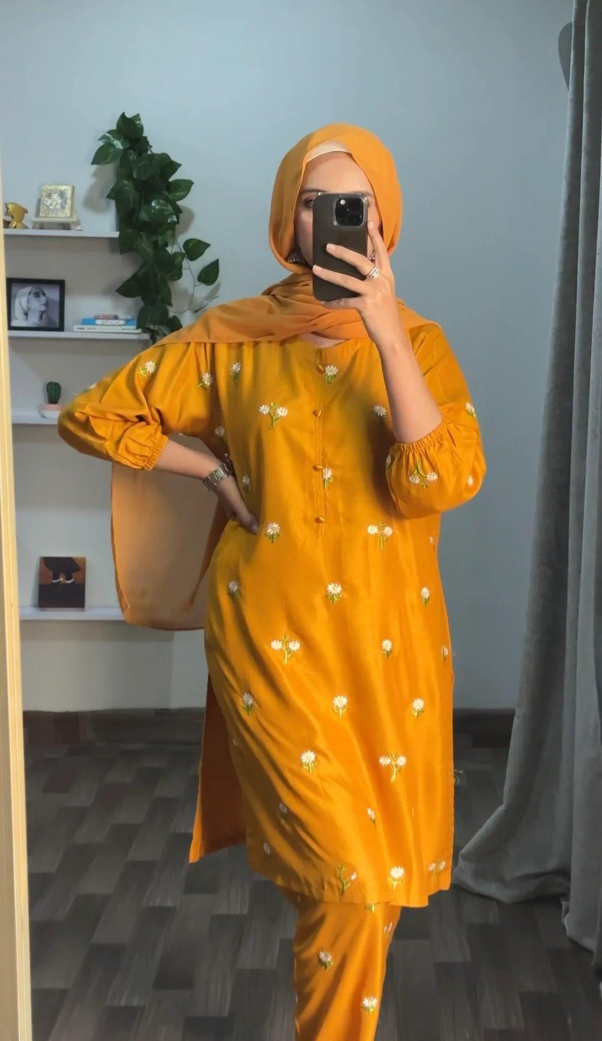 DILBER EMBROIDERED 2PCS (Mustard/Yellow)