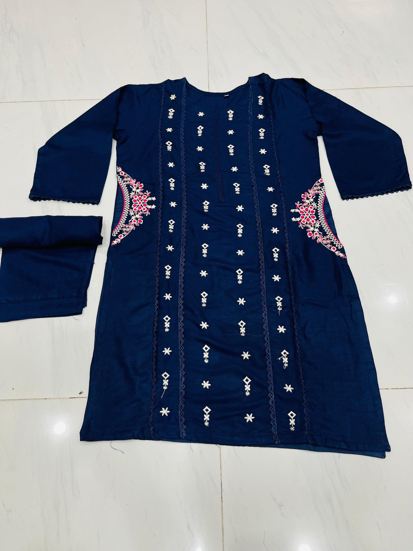 AYRA EMBROIDERED 2PCS (Blue)