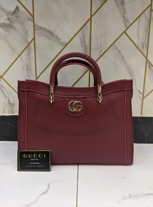 Gucci Women's Stylish Shoulder Bag - Supreme Quality (Maroon)