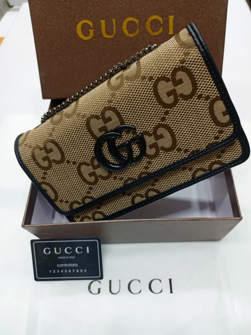 GUCCI Women's Bag (Black)