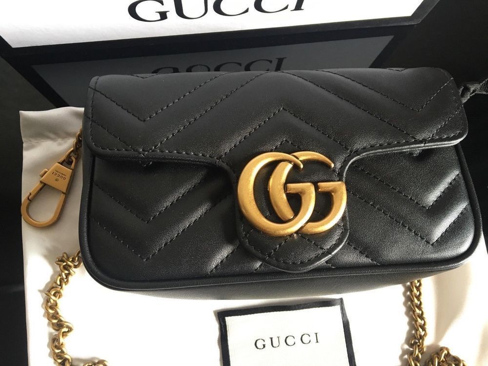 Gucci Mini Marmont Womens Bag with Brand Accessories (Black)