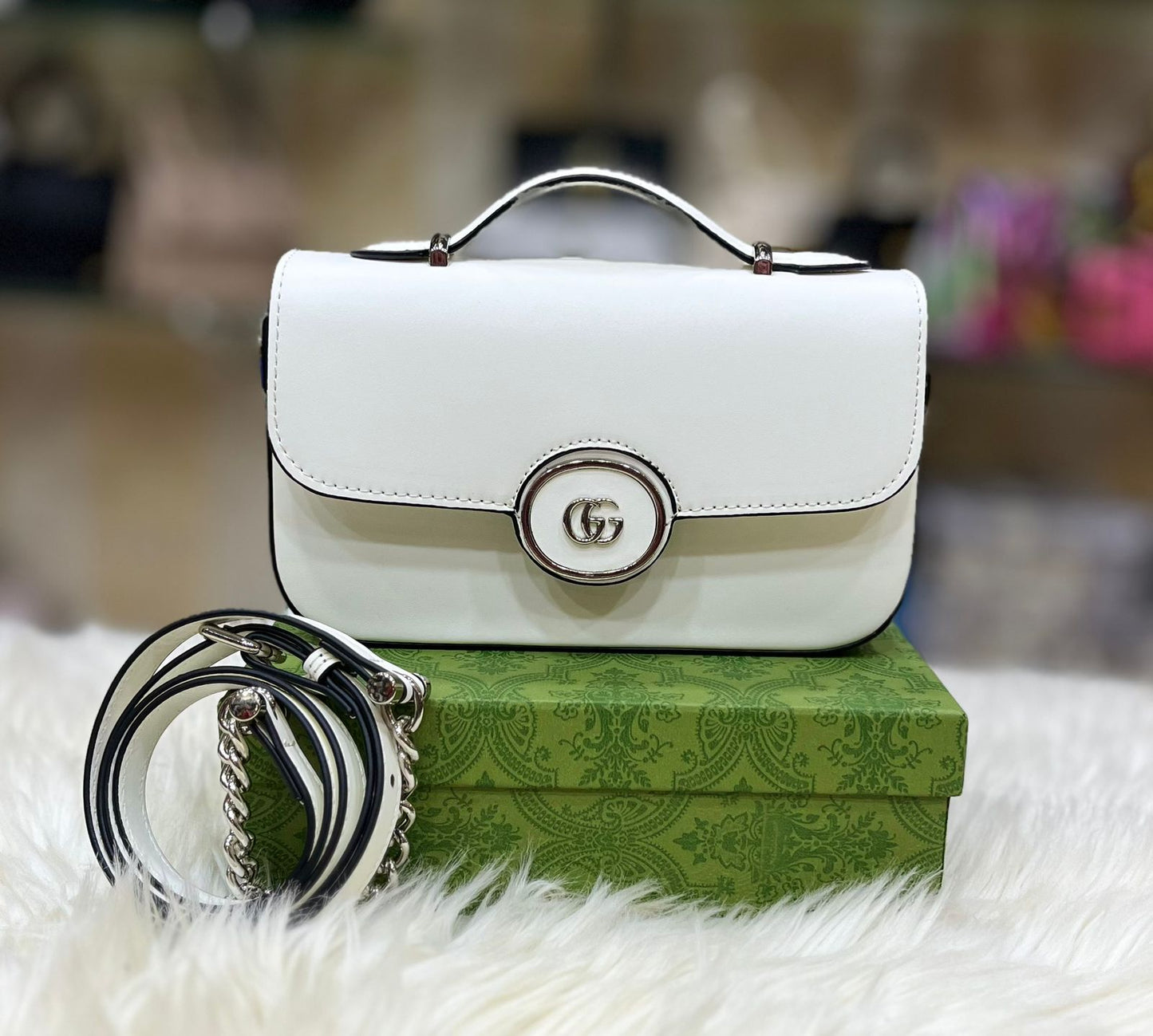 Gucci Petite GG Mini Shoulder Bag For women (White)