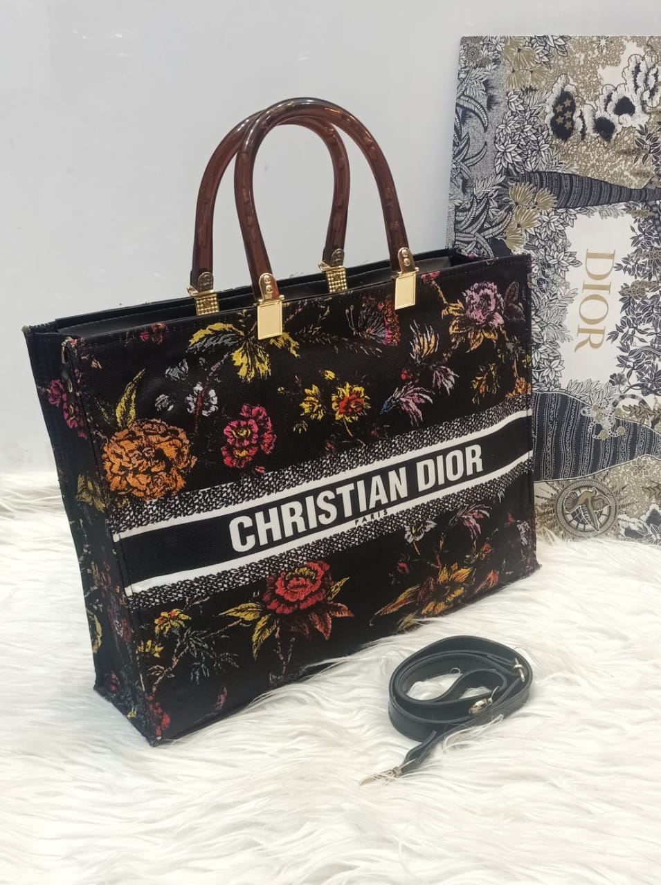 💖 Christian Dior Women's Handbags – Top Demanding Style! 💖(black)