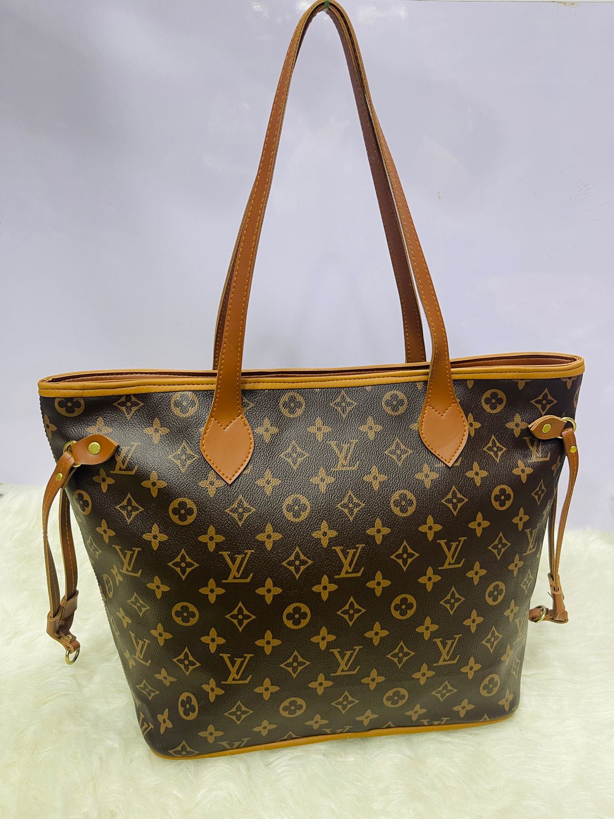 Louis Vuitton Tote Bag – Big Capacity & AAA Quality (Brown 1)