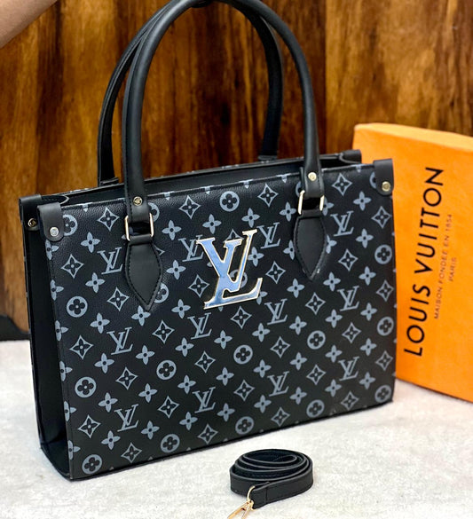 New Arrival: Masterpiece Louis Vuitton Branded Bag 🤩 (black 2)