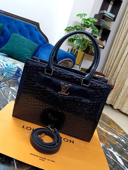 New Arrival - High-Quality LV Bag in Crocodile Shine Material (black)