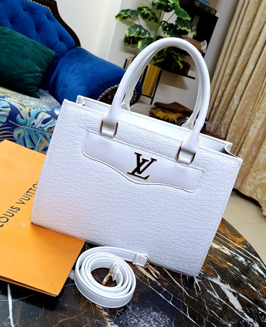 New Arrival - High-Quality LV Bag in Crocodile Shine Material (white)