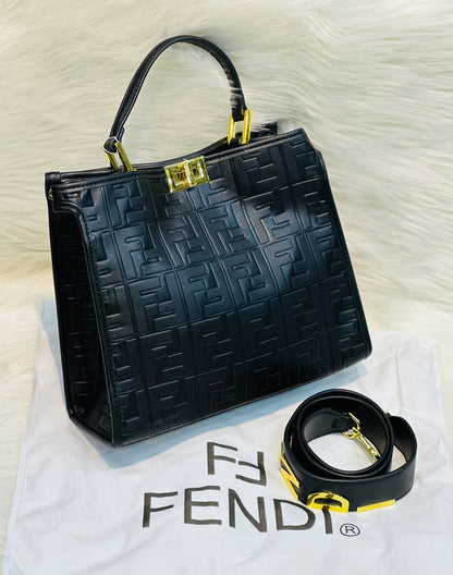 Fendi Tote Bag with Premium Features (black 1)
