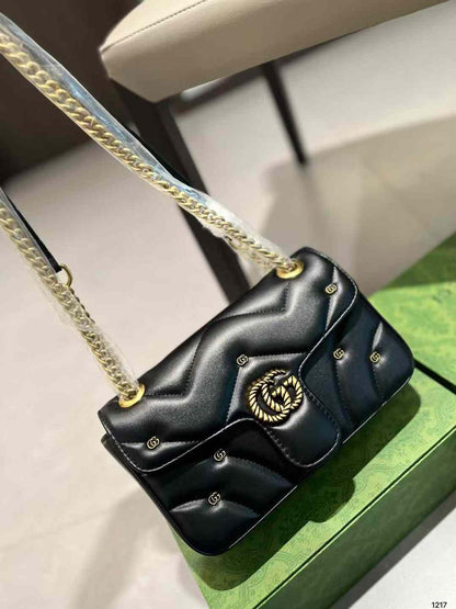 Gucci Marmont Crossbody Bag (black)