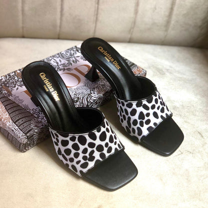 Christian Dior Heel (black/white)