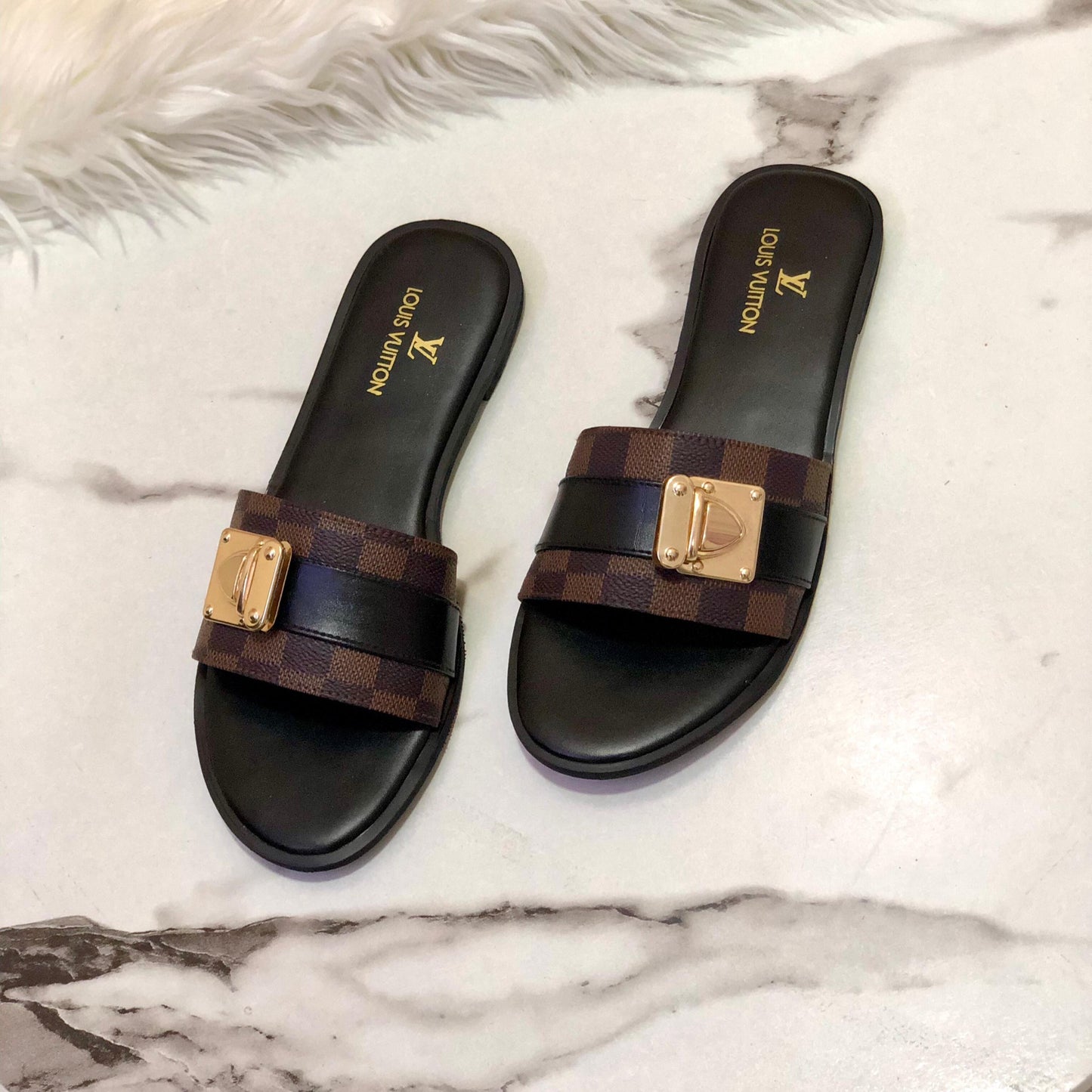 New Arrival – Louis Vuitton LV Flat Slippers for Women (Black/Brown)