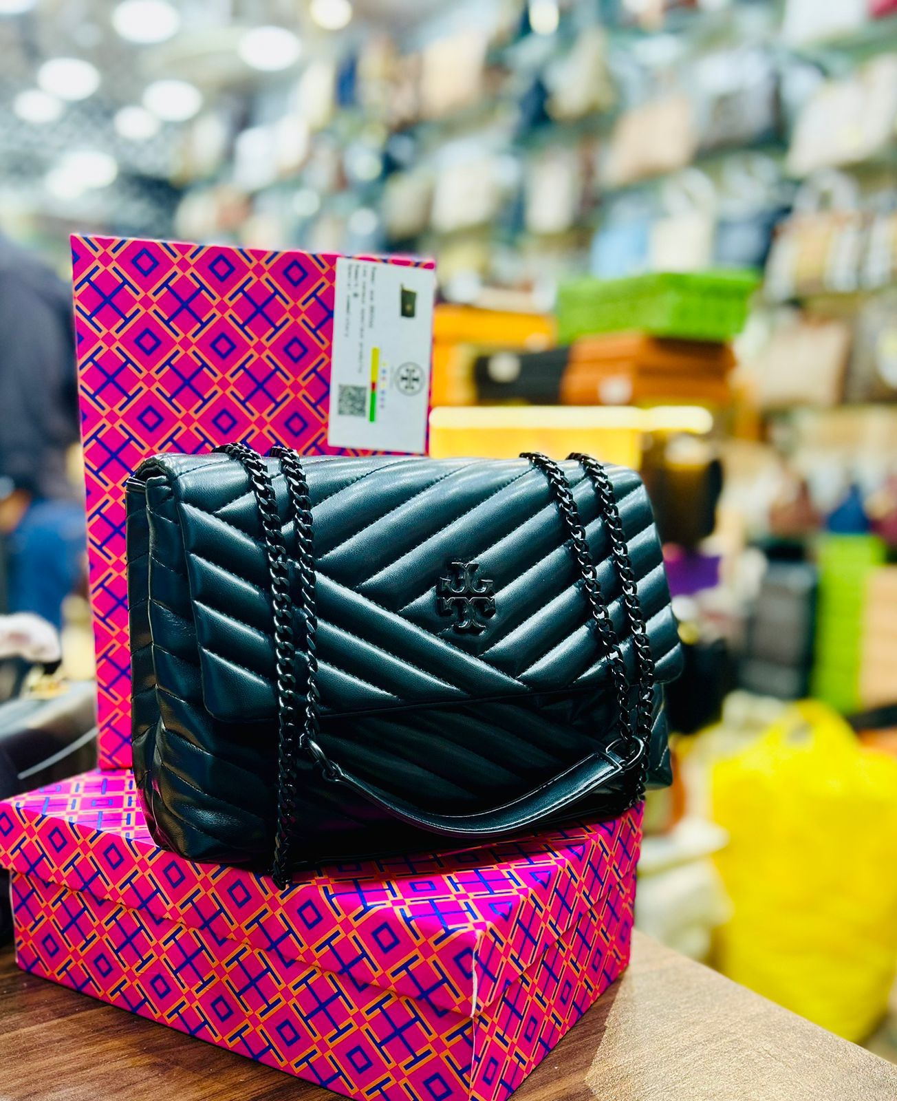 Tory Burch Large Size Handbag – Premium Quality (Black)