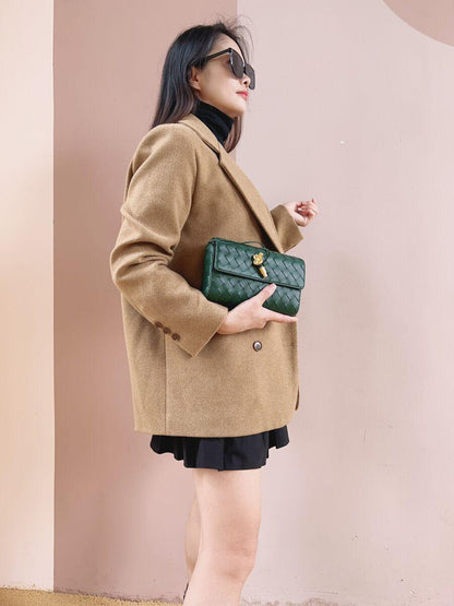 Bottega Veneta Woven Andiamo Crossbody Bag – Premium Quality (Green)