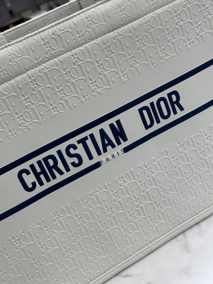 Dior Handbag – Restocked & Premium Quality (White)