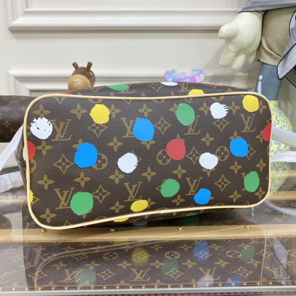 Louis Vuitton x Yayoi Kusama Neverfull MM Tote Bag (Brown / Beige Multi Colours)