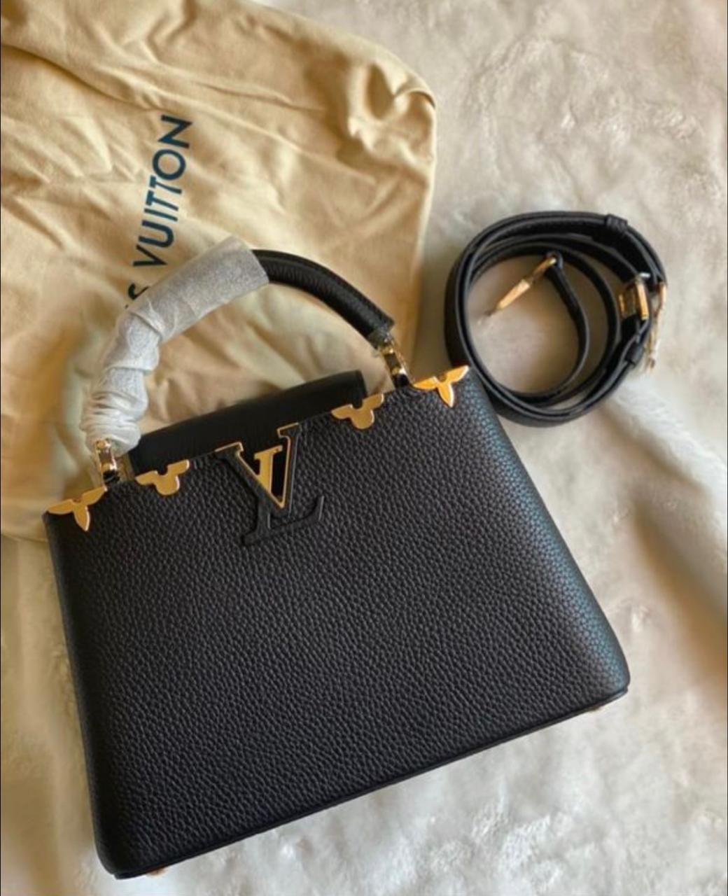 Luxurious Women Bag - Louis Vuitton-Inspired Capucines Leather Handbag + Brand Accessories