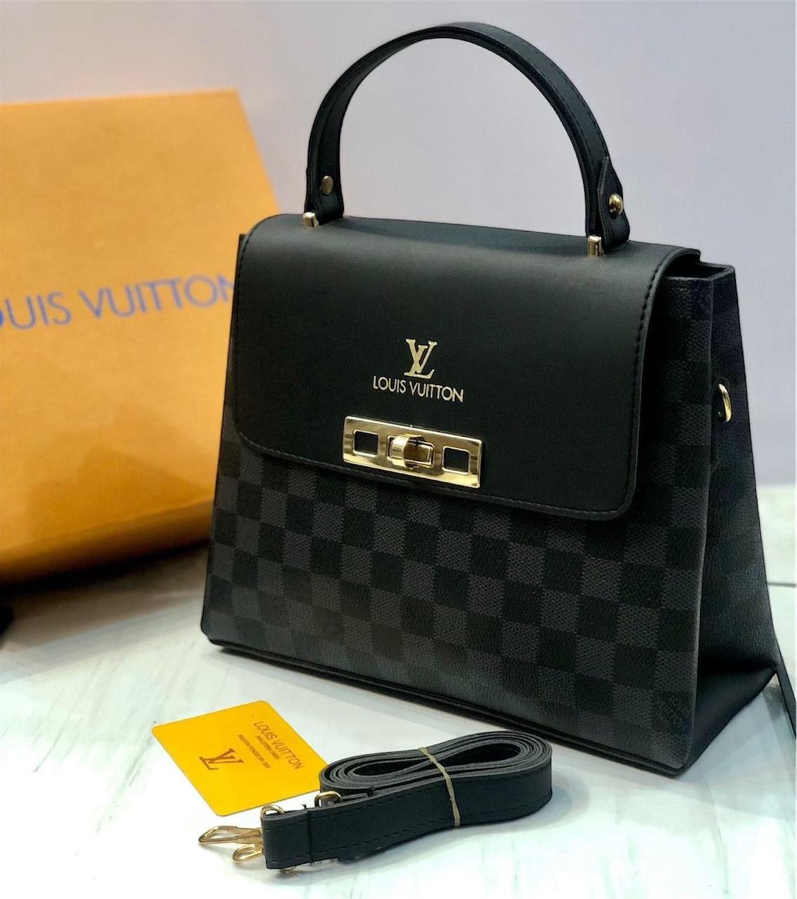 High-Quality Louis Vuitton Crossbody Bag with Metal Lock (Black-2)