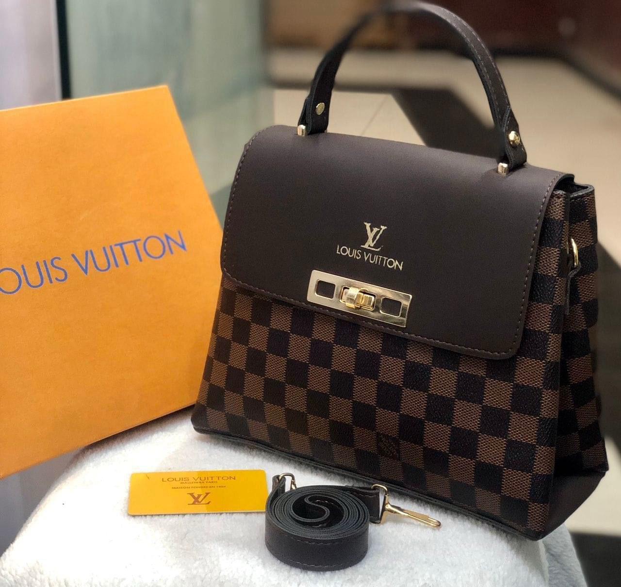 High-Quality Louis Vuitton Crossbody Bag with Metal Lock (Brown-2)