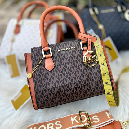 Michael Kors Women Bag – Master Quality (White/Brown)