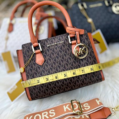 Michael Kors Women Bag – Master Quality (White/Brown)