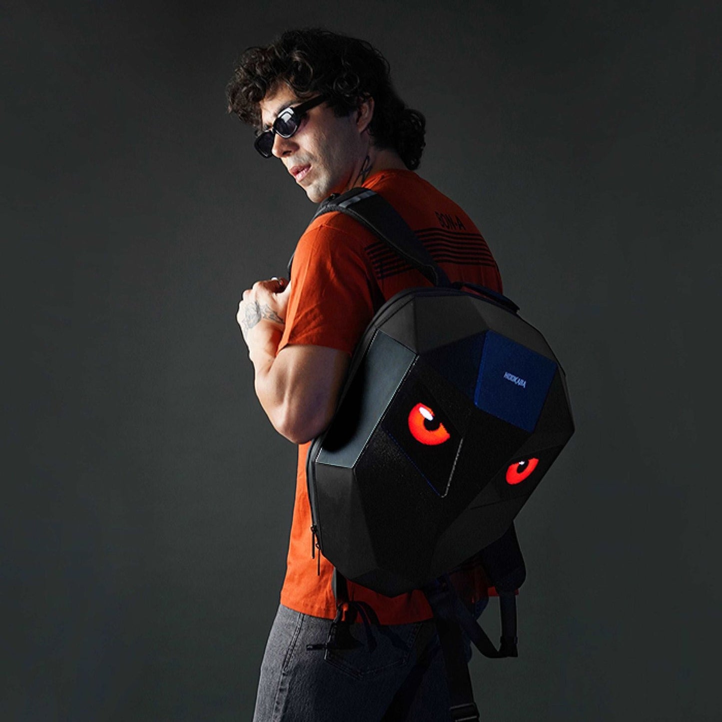 LED Rider Backpack – Smart & Stylish Motorcycle Bag