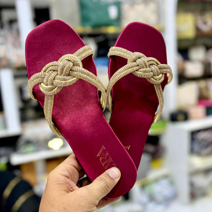 ZARA Flat Slippers – Stylish & Comfortable (Gold)