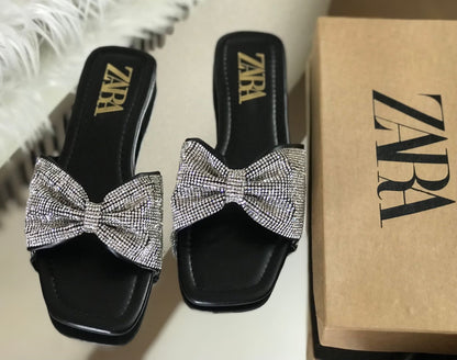 ZARA Women Flats Slippers (Black)