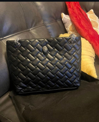 Kurt Geiger Women’s Handbag – Elegant & Timeless