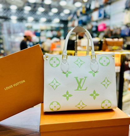 Louis Vuitton On The Go – AAA Quality, Official Model (White/Green)