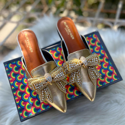 Kurt Geiger Women's Flat Mules – Chic & Comfortable (Gold)