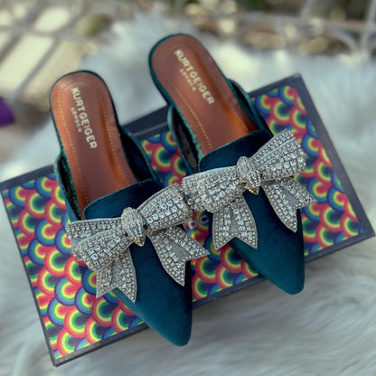 Kurt Geiger Women's Flat Mules – Chic & Comfortable (Green)