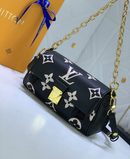 Louis Vuitton Women’s Bag – Elegant & Timeless Design (Black)