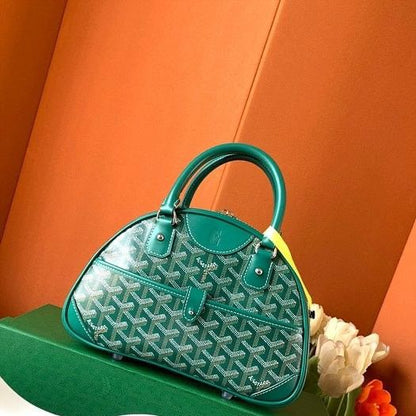 GOYARD Women Bag – Timeless Elegance & Premium Quality (Green)