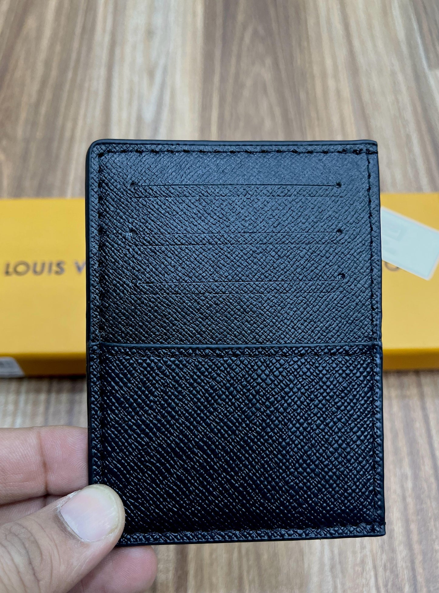LOUIS VUITTON — Classic Monogram Card Holder (With Brand Box) (Black)
