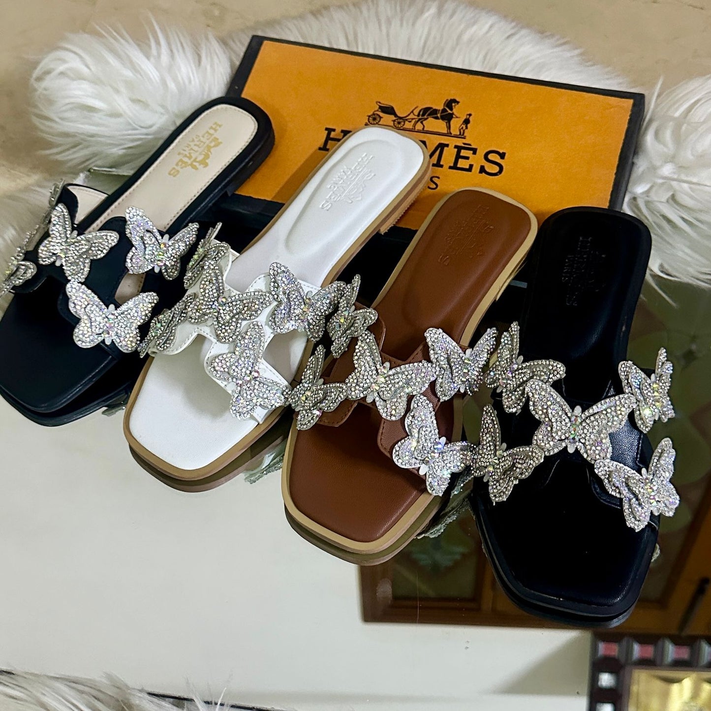 HERMÈS — Women's Slippers in 4 Stunning Colours (Brown)