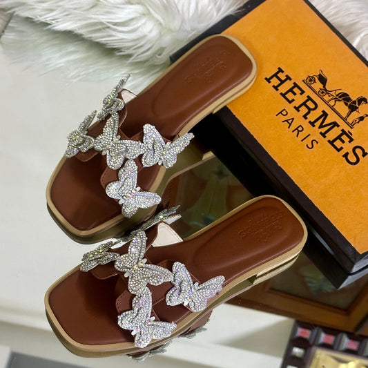 HERMÈS — Women's Slippers in 4 Stunning Colours (Brown)