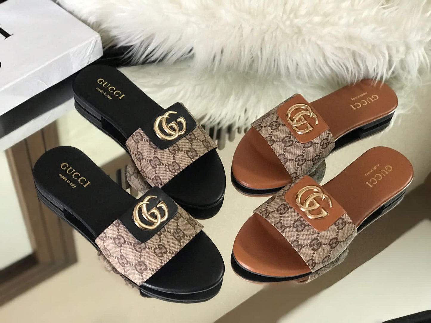 GUCCI — Women's Flat Slippers (With Brand Box) (Beige - Brown)