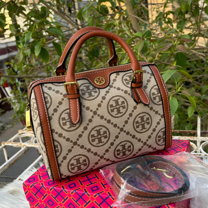 TORY BURCH — Women's Duffle Bag (Complete Branded Packaging) (Brown & Beige)