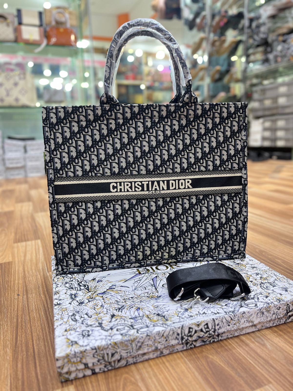 CHRISTIAN DIOR — Large Book Tote Bag (With Brand Box & Dust Bag) (Black & Grey)
